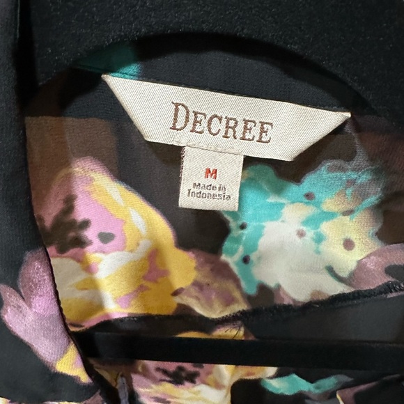 Decree Sheer Black & Floral Button-Down Shirt (Early 2010’s) Medium - Picture 2 of 4